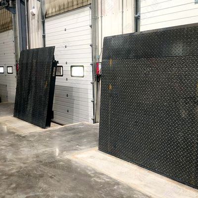 冷链基地选择用哪种装卸货平台好
