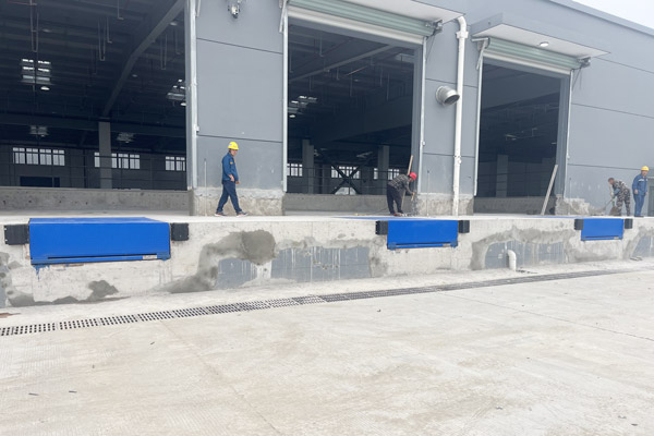 仓库装卸货平台 仓库装卸货平台