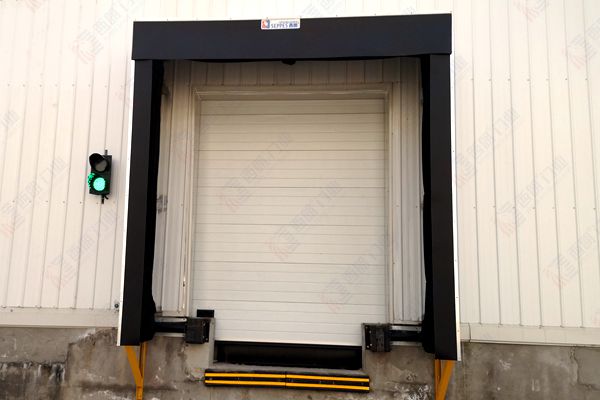 固定式装卸货平台 固定式装卸货平台