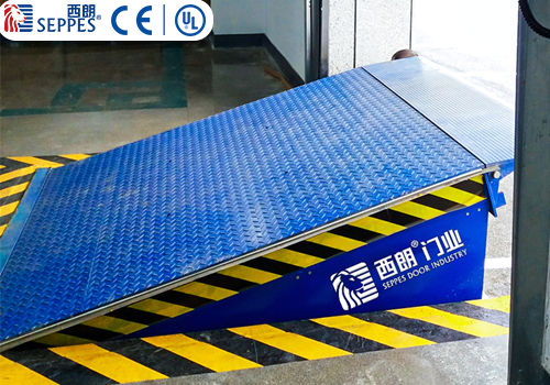 普洛斯物流园配套的装卸平台