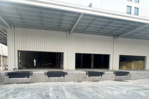 装卸平台 装卸平台